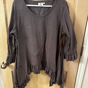 Classy Sassy Gray Ruffled Linen Tunic